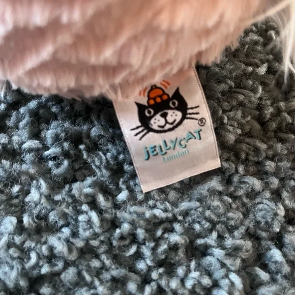 Jellycat Dainty Bunny size medium - Picture 3 of 6